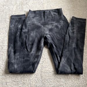 Lululemon Alight High Rise